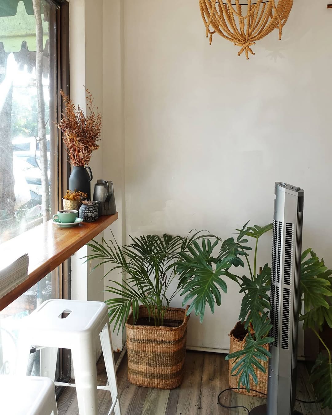 Interior of Flour Jar Manila at Pilar Village